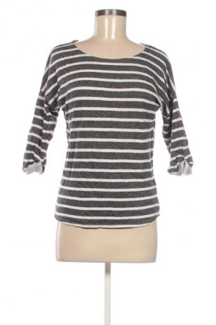 Dámská halenka H&M Divided, Velikost M, Barva Vícebarevné, Cena  238,00 Kč