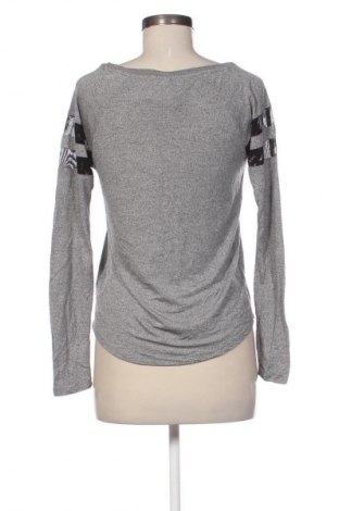 Bluză de femei H&M Divided, Mărime XS, Culoare Gri, Preț 52,13 Lei