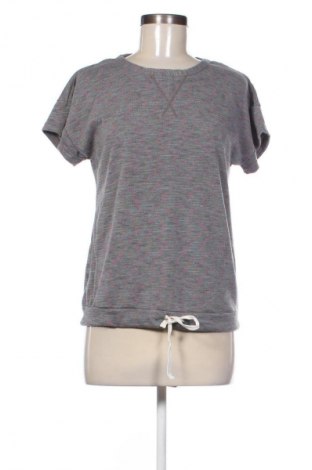 Дамска блуза Unbranded, Размер M, Цвят Многоцветен, Цена 10,00 €