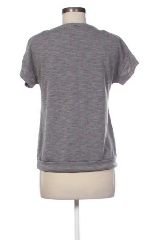 Дамска блуза Unbranded, Размер M, Цвят Многоцветен, Цена 10,00 €