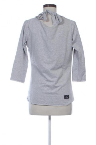 Dámská halenka Love Me, Velikost L, Barva Šedá, Cena  229,00 Kč