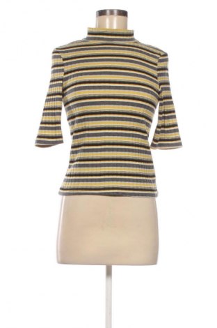 Dámská halenka Monki, Velikost S, Barva Vícebarevné, Cena  109,00 Kč