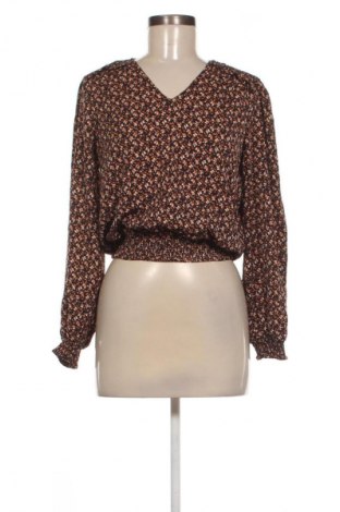 Дамска блуза ONLY, Размер S, Цвят Многоцветен, Цена 2,04 €
