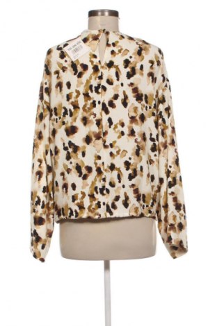 Дамска блуза Primark, Размер M, Цвят Многоцветен, Цена 2,04 €