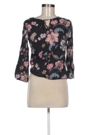 Γυναικεία μπλούζα Reserved, Μέγεθος XS, Χρώμα Πολύχρωμο, Τιμή 4,99 €