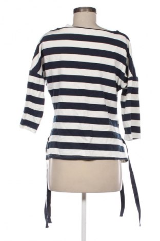 Γυναικεία μπλούζα Reserved, Μέγεθος L, Χρώμα Πολύχρωμο, Τιμή 6,99 €