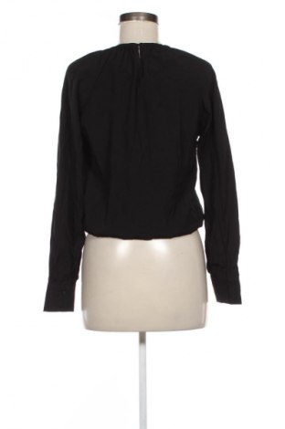 Дамска блуза Sinsay, Размер XS, Цвят Черен, Цена 2,04 €