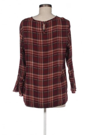 Дамска блуза Unbranded, Размер M, Цвят Многоцветен, Цена 10,00 €