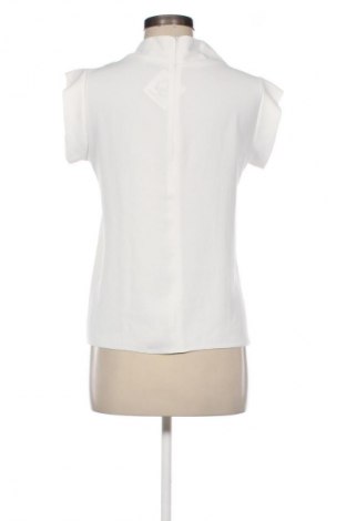 Дамска блуза Unbranded, Размер S, Цвят Бял, Цена 10,22 €