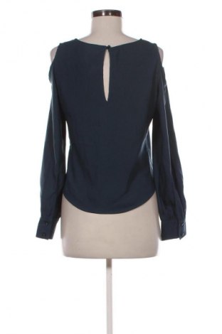 Дамска блуза Unbranded, Размер M, Цвят Зелен, Цена 2,04 €