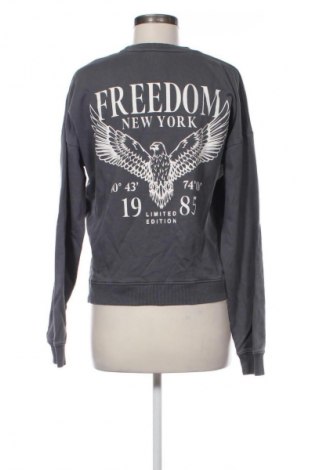 Bluză de femei Unbranded, Mărime M, Culoare Gri, Preț 18,99 Lei