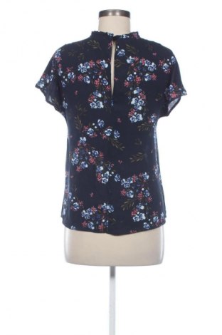 Дамска блуза United Colors Of Benetton, Размер M, Цвят Многоцветен, Цена 7,66 €