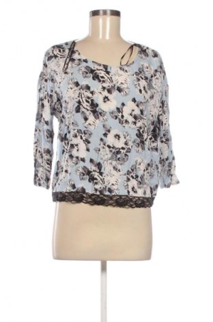 Dámská halenka VILA, Velikost M, Barva Vícebarevné, Cena  199,00 Kč