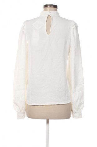 Дамска блуза VILA, Размер M, Цвят Бял, Цена 17,38 €