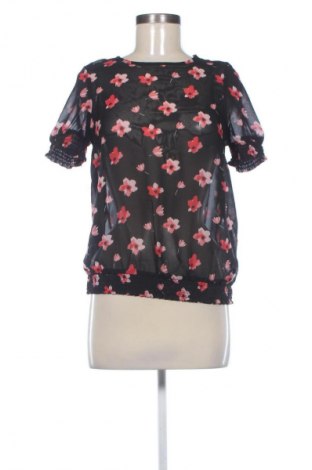 Дамска блуза Vero Moda, Размер XS, Цвят Многоцветен, Цена 15,84 €