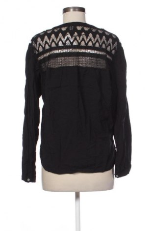 Bluzka damska Vero Moda, Rozmiar M, Kolor Czarny, Cena 6,99 zł