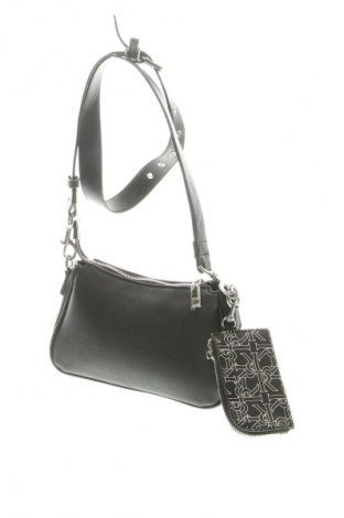 Damska torebka Replay, Kolor Czarny, Cena 348,99 zł