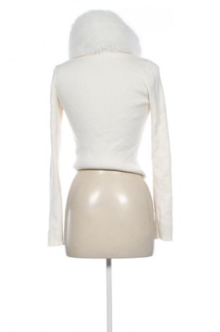 Dámsky kardigán Bershka, Velikost M, Barva Krémová, Cena  139,00 Kč