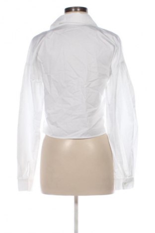 Γυναικείο πουκάμισο Guess, Μέγεθος S, Χρώμα Λευκό, Τιμή 35,00 €