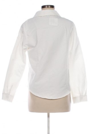 Дамска риза SHEIN, Размер M, Цвят Бял, Цена 4,60 €