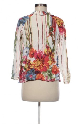 Дамска риза Unbranded, Размер M, Цвят Многоцветен, Цена 2,04 €