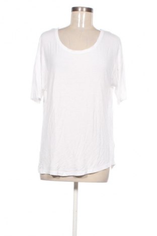 Γυναικείο t-shirt Bpc Bonprix Collection, Μέγεθος M, Χρώμα Λευκό, Τιμή 5,99 €
