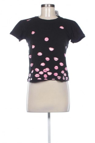 Dámské tričko Yfl Reserved, Velikost XS, Barva Vícebarevné, Cena  220,00 Kč