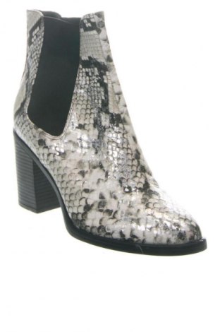 Дамски боти Even&Odd, Размер 38, Цвят Многоцветен, Цена 21,47 €