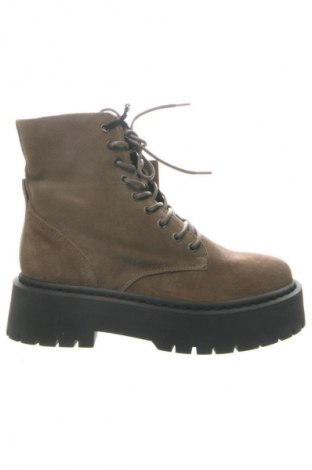 Дамски боти Steve Madden, Размер 38, Цвят Кафяв, Цена 76,69 €