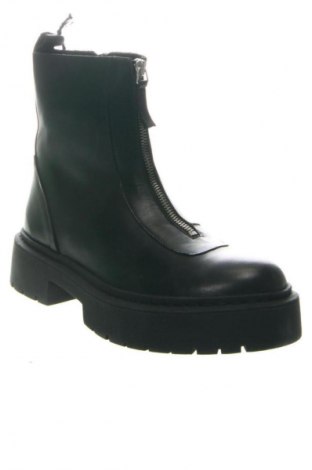 Дамски боти Steve Madden, Размер 40, Цвят Черен, Цена 76,69 €