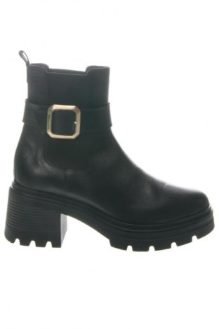 Damskie botki Tamaris, Rozmiar 39, Kolor Czarny, Cena 255,99 zł