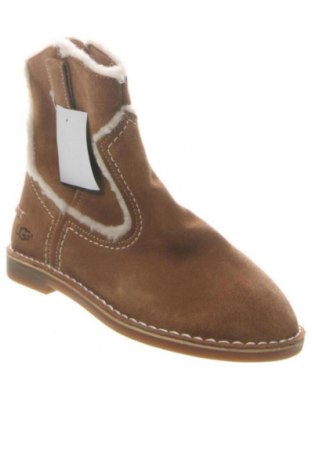 Дамски боти UGG Australia, Размер 37, Цвят Кафяв, Цена 114,79 €