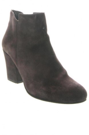 Дамски боти Unbranded, Размер 39, Цвят Кафяв, Цена 29,65 €