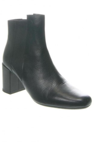 Дамски боти Zara, Размер 39, Цвят Черен, Цена 38,34 €