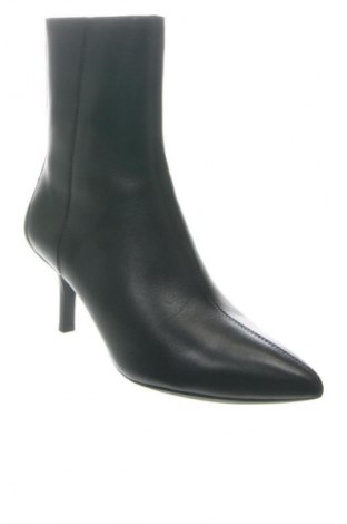 Дамски ботуши Geox, Размер 38, Цвят Черен, Цена 89,47 €