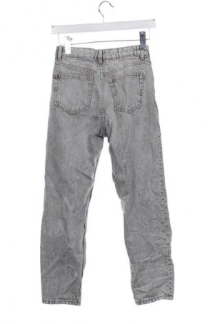Blugi de femei Bershka, Mărime XXS, Culoare Gri, Preț 39,99 Lei