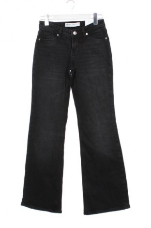 Γυναικείο Τζίν Bershka, Μέγεθος S, Χρώμα Μαύρο, Τιμή 18,99 €