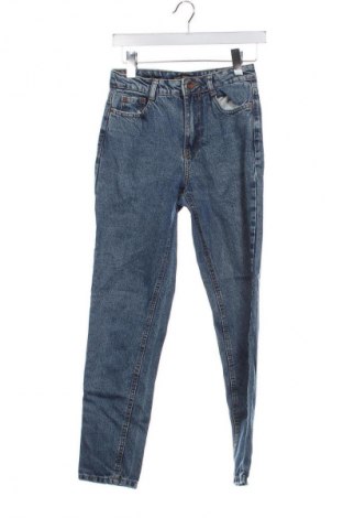 Дамски дънки Bershka, Размер XS, Цвят Син, Цена 10,73 €