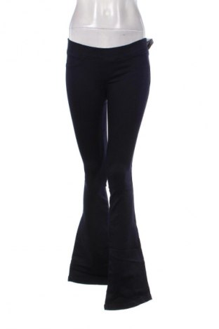 Dámské džíny  Bershka, Velikost S, Barva Modrá, Cena  579,00 Kč