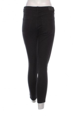 Дамски дънки Bershka, Размер S, Цвят Черен, Цена 6,13 €