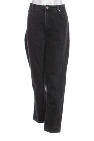 Дамски дънки Bershka, Размер L, Цвят Черен, Цена 13,33 €