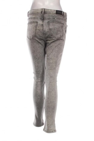 Blugi de femei Cropp, Mărime XL, Culoare Gri, Preț 54,99 Lei