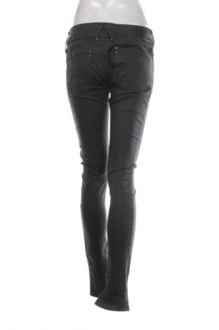 Дамски дънки G-Star Raw, Размер L, Цвят Черен, Цена 20,96 €
