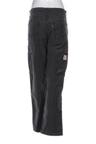 Дамски дънки Levi's, Размер L, Цвят Сив, Цена 52,66 €