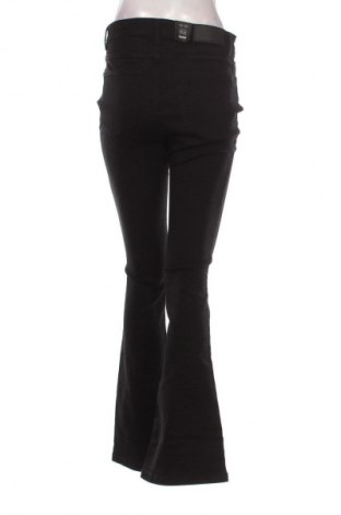 Dámske džínsy  Noisy May, Veľkosť L, Farba Čierna, Cena  43,95 €