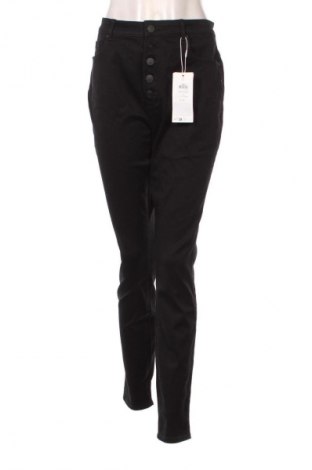 Dámské džíny  ONLY, Velikost XL, Barva Černá, Cena  589,00 Kč