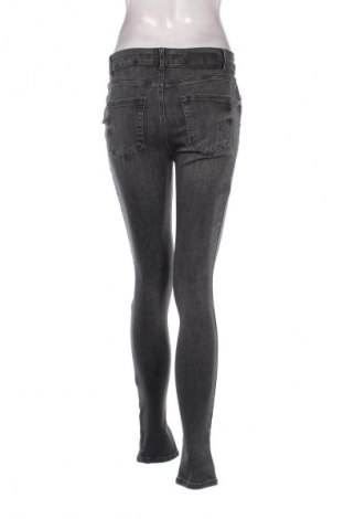 Damen Jeans Pieces, Größe M, Farbe Schwarz, Preis 17,99 €