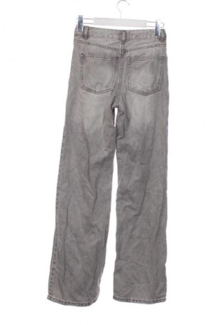 Női farmernadrág Sinsay, Méret XS, Szín Szürke, Ár 3 919 Ft