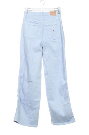 Damskie jeansy Tommy Jeans, Rozmiar XS, Kolor Niebieski, Cena 493,99 zł