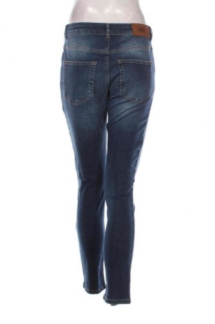 Damskie jeansy United Colors Of Benetton, Rozmiar M, Kolor Niebieski, Cena 21,99 zł